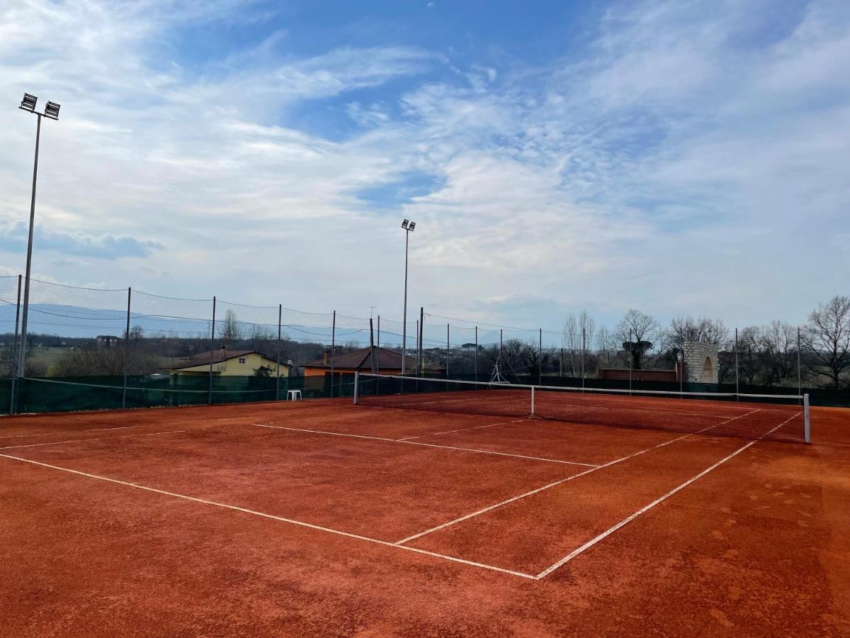 Agriturismo Ciociaro " Il Colle " Hotel Ristorante Ceprano Eksteriør bilde