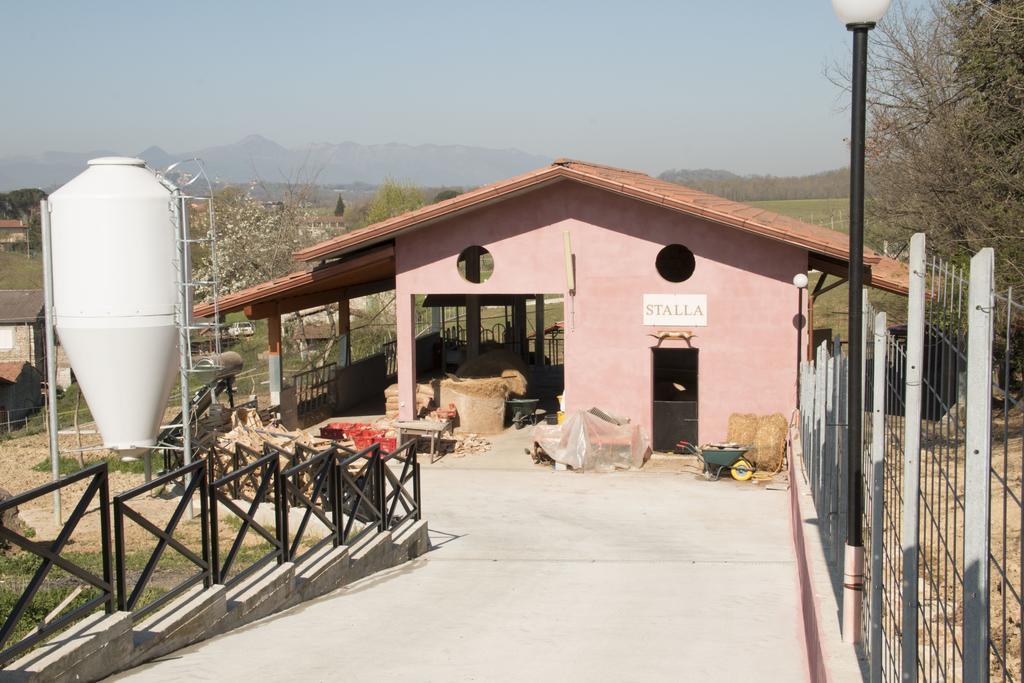 Agriturismo Ciociaro " Il Colle " Hotel Ristorante Ceprano Eksteriør bilde