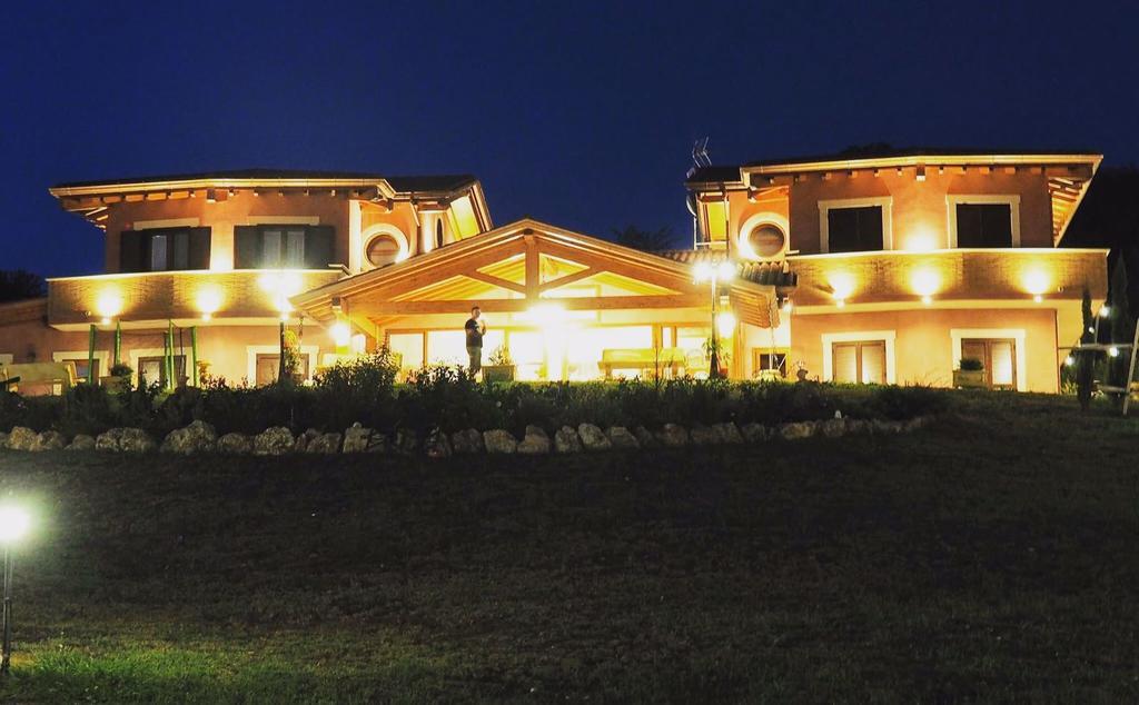 Agriturismo Ciociaro " Il Colle " Hotel Ristorante Ceprano Eksteriør bilde